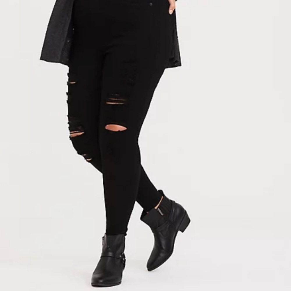 Torrid Sky High Skinny Premium Distressed Jeans 20 Tall